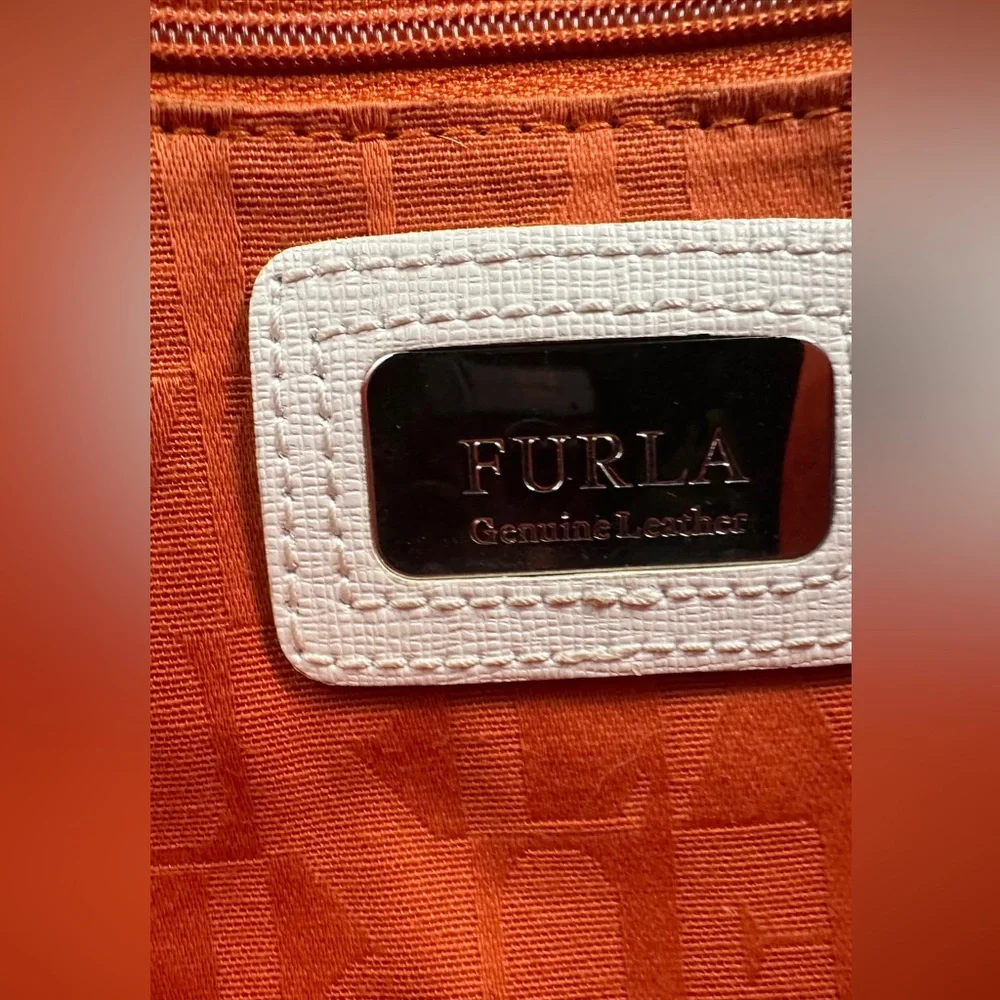 Furla White Satchel with scarf - Picture 12 of 16